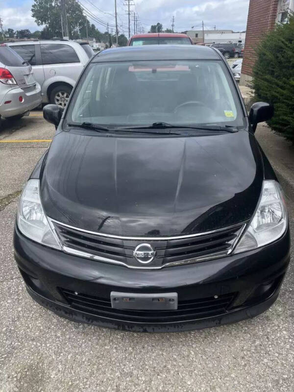 2011 Nissan Versa 1.8 S