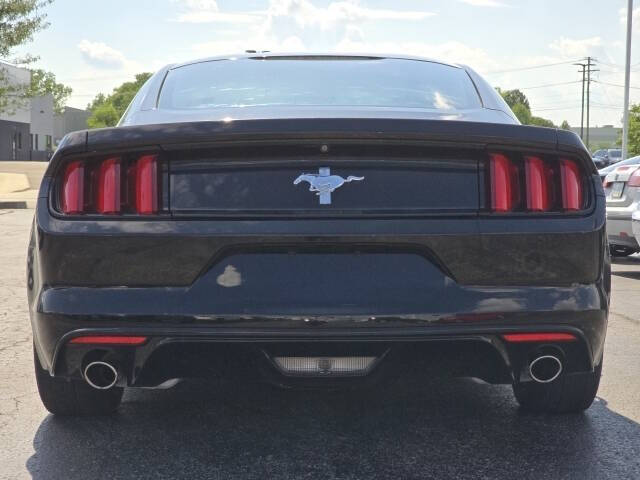 2016 Ford Mustang V6