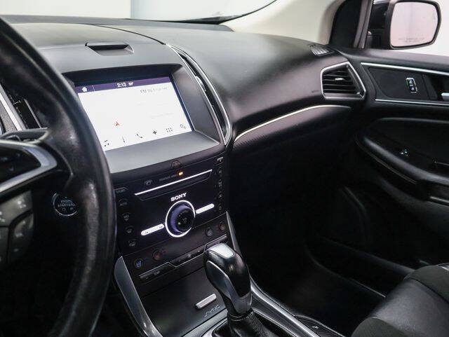 2016 Ford Edge Sport