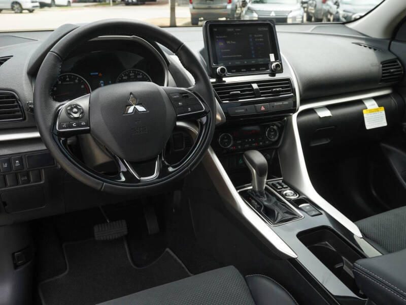 2026 Mitsubishi Eclipse Cross SE