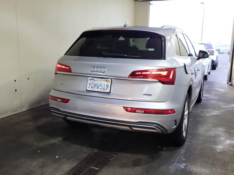 2023 Audi Q5 quattro Premium 40 TFSI