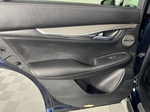 2023 Infiniti QX55 Essential