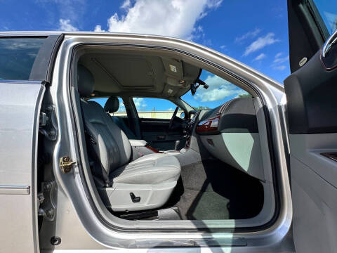 2006 Chrysler 300 C