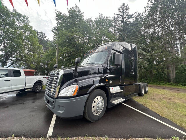 2018 Freightliner Cascadia 