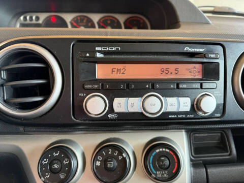 2009 Scion xB