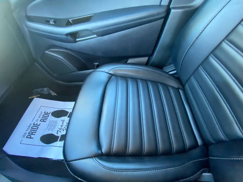 2020 Ford Edge ST Line