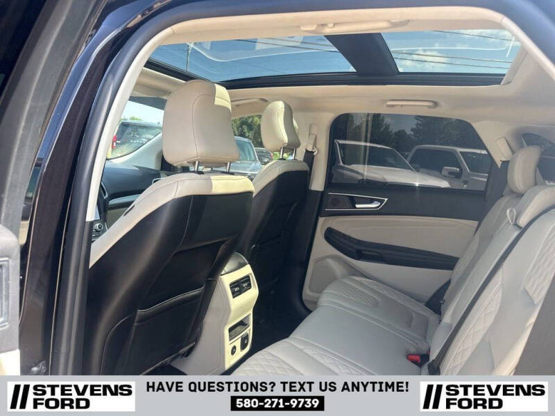 2024 Ford Edge Titanium