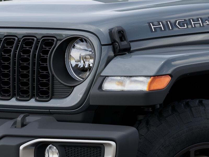 2025 Jeep Gladiator High Tide