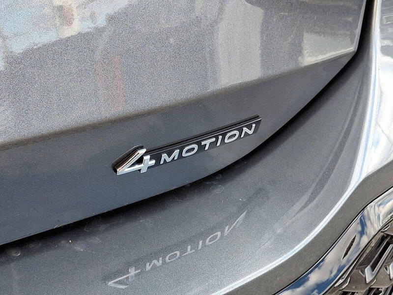 2026 Volkswagen Tiguan SE R-Line Black 4Motion