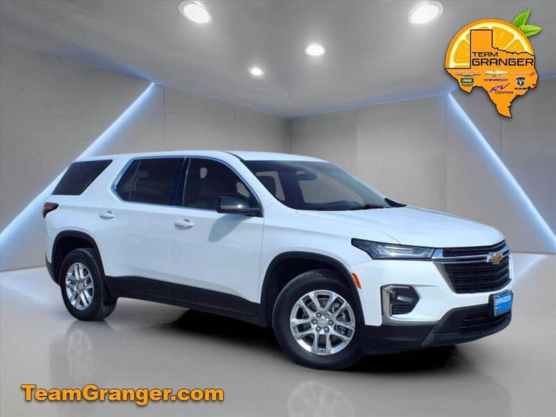 2023 Chevrolet Traverse LS