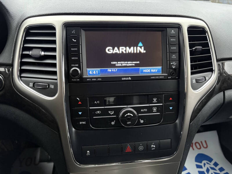 2011 Jeep Grand Cherokee Laredo