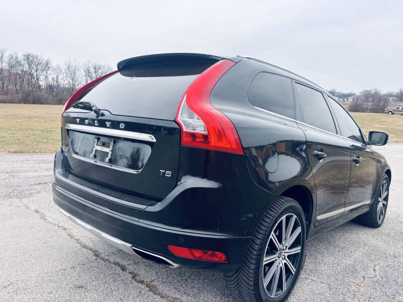 2015 Volvo XC60 T5 Drive-E Platinum