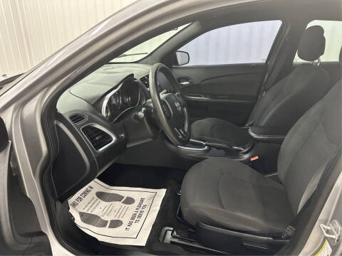 2014 Dodge Avenger SE