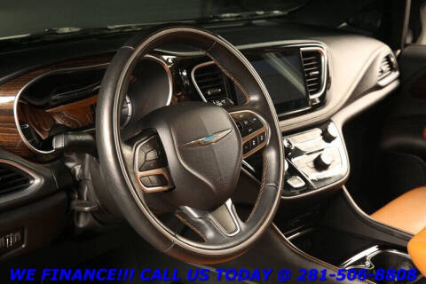 2021 Chrysler Pacifica Hybrid Pinnacle