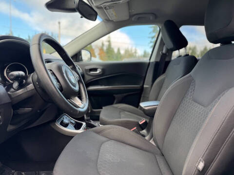 2017 Jeep Compass Sport