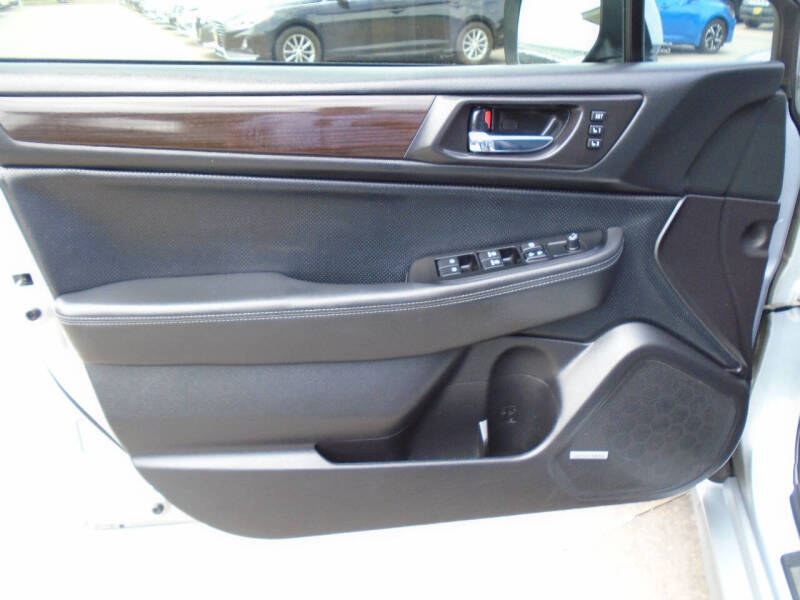 2017 Subaru Legacy 2.5i Limited