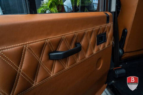 1987 Land Rover Defender
