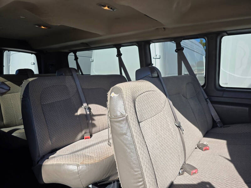 2013 Chevrolet Express LT 3500