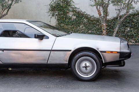 1981 DeLorean DMC-12