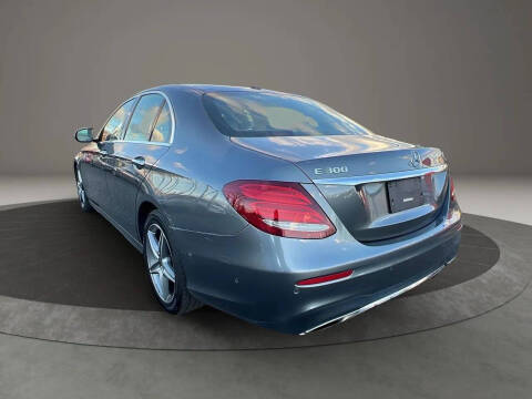 2017 Mercedes-Benz E-Class E 300