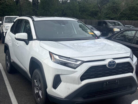 2022 Toyota RAV4 Hybrid XLE