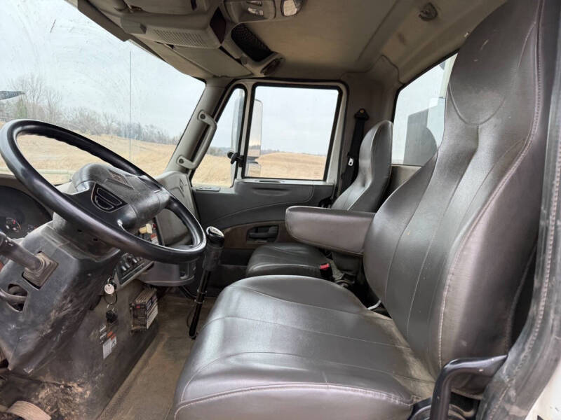 2013 International DuraStar 4400