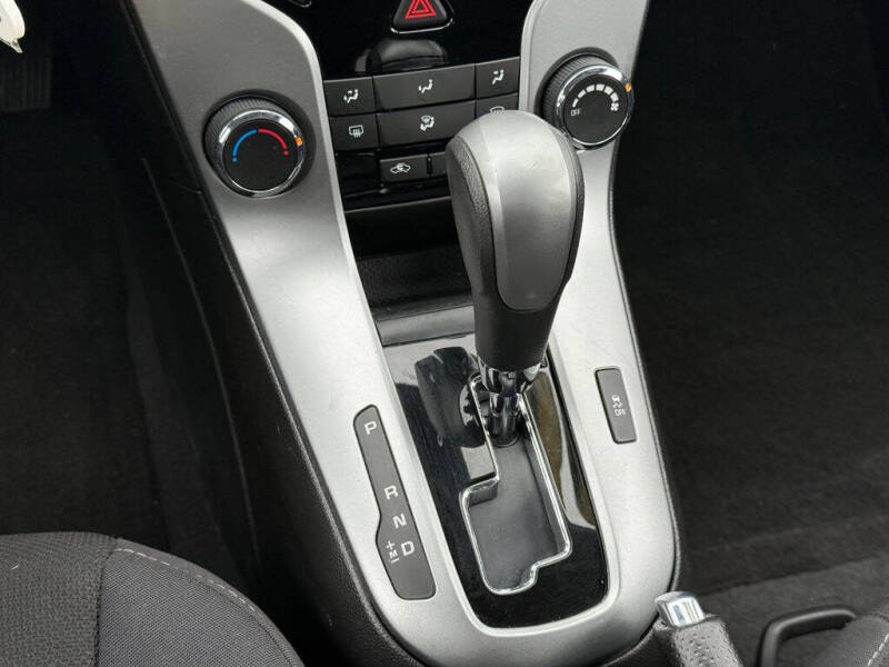 2016 Chevrolet Cruze Limited 1LT Auto