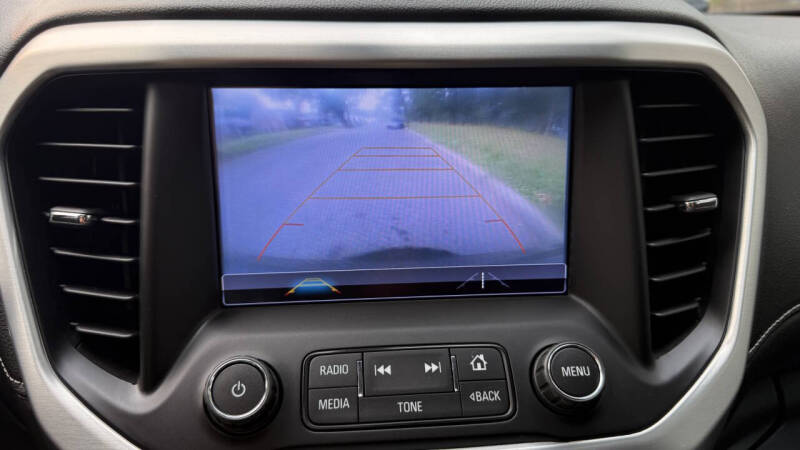 2018 GMC Acadia SLE-2