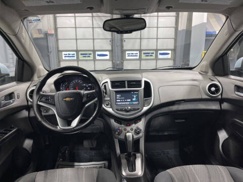 2017 Chevrolet Sonic LT Auto