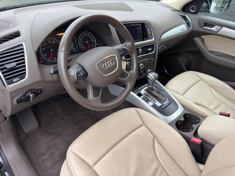 2013 Audi Q5 2.0T quattro Premium Plus