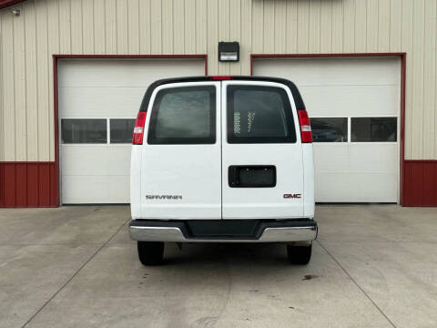 2024 GMC Savana 2500