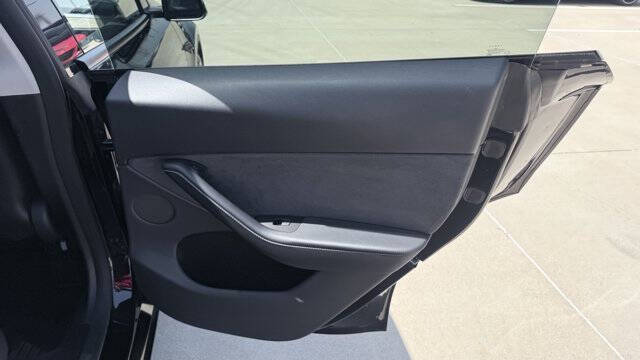 2024 Tesla Model Y Performance