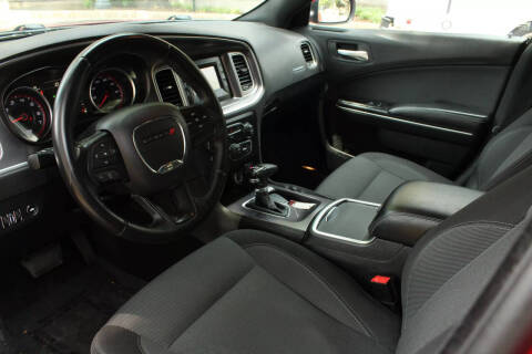 2016 Dodge Charger SE