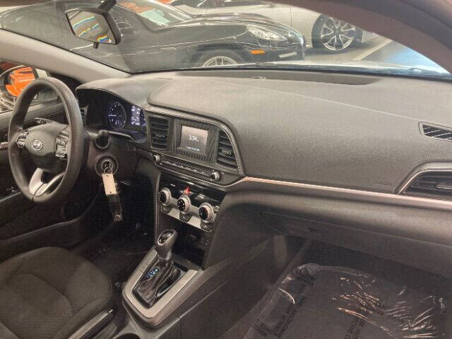 2019 Hyundai Elantra