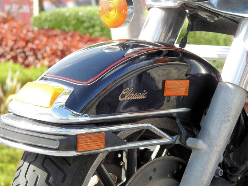 1999 Harley-Davidson FLHTC.