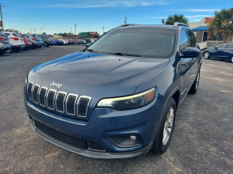 2019 Jeep Cherokee for sale at Sun Coast City Auto Sales in Mobile AL