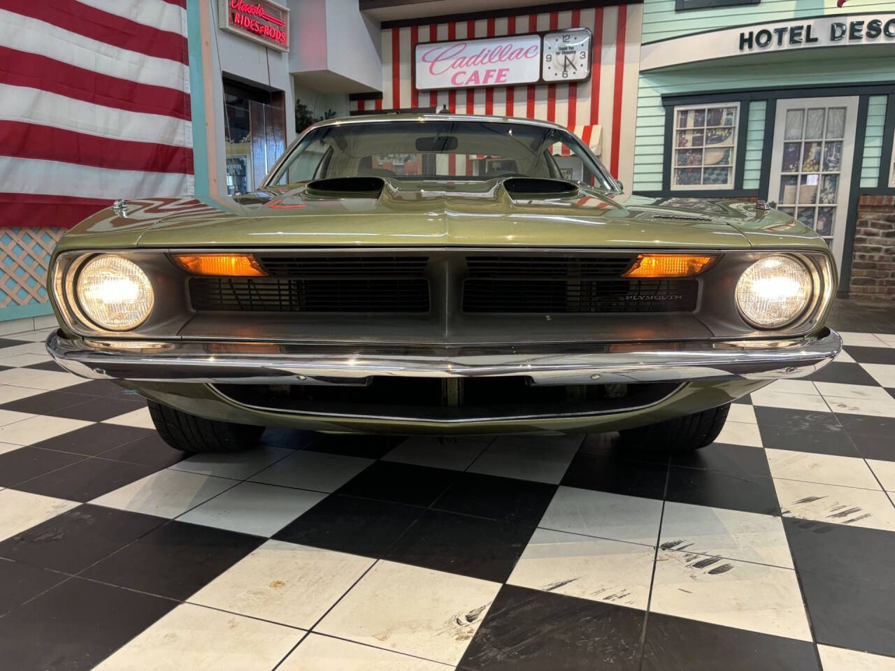 1970 Plymouth Cuda 4