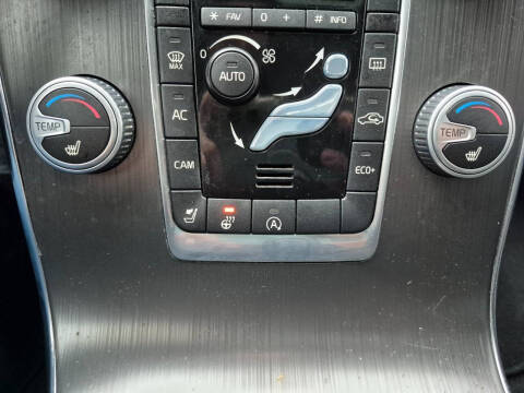 2016 Volvo V60 T5 Drive-E Premier