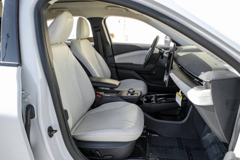 2022 Ford Mustang Mach-E Premium