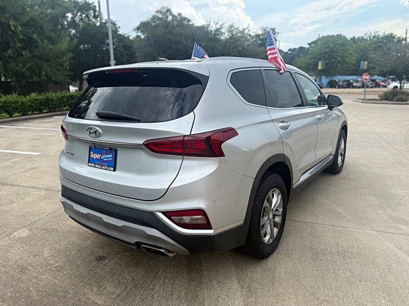 2020 Hyundai Santa Fe SE