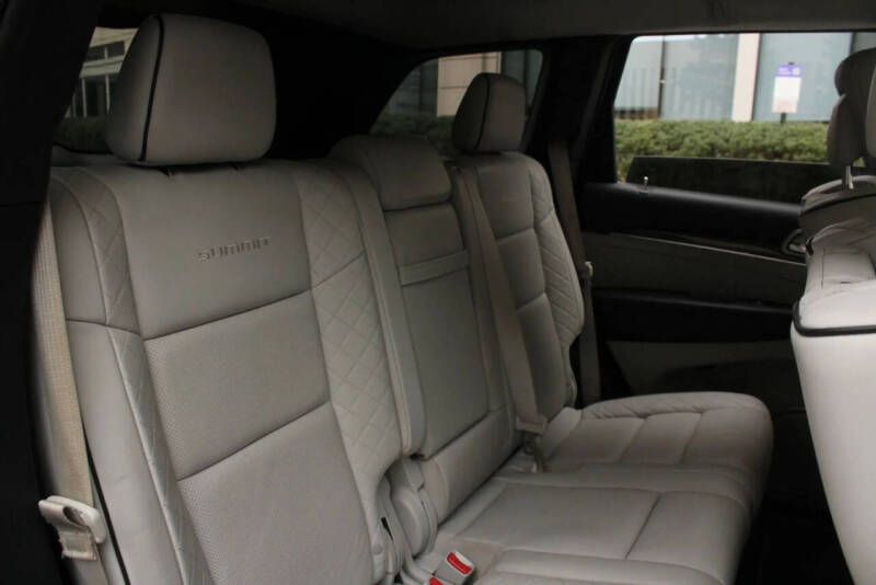 2017 Jeep Grand Cherokee Summit