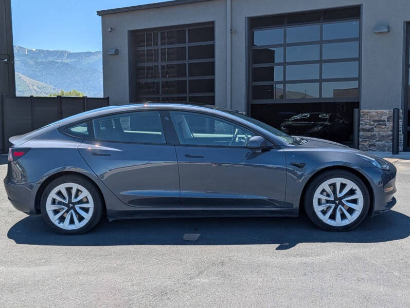 2022 Tesla Model 3 Long Range