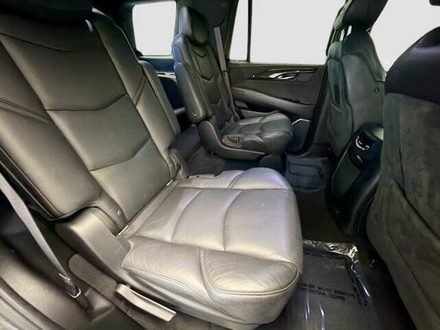 2016 Cadillac Escalade Platinum