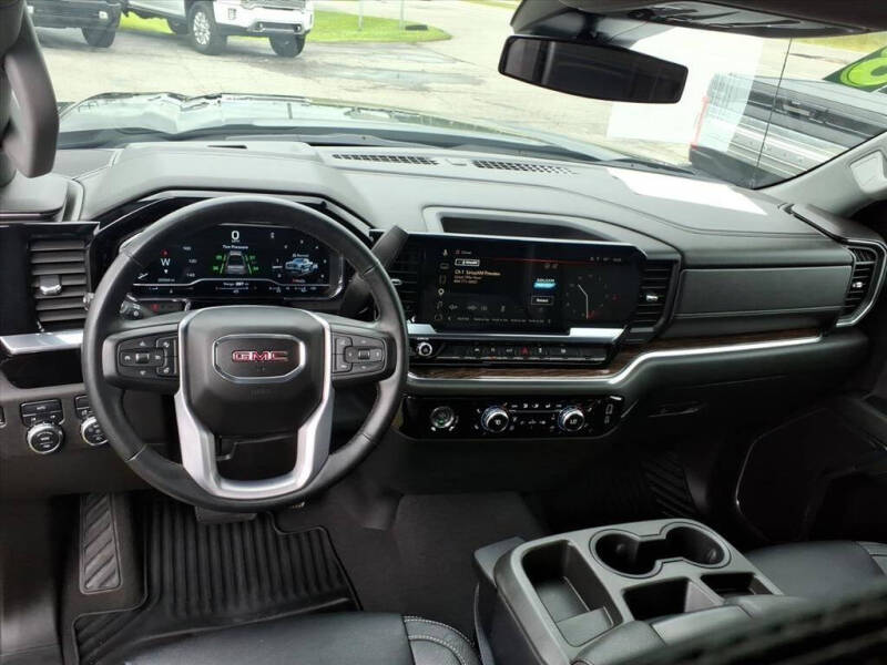 2023 GMC Sierra 1500
