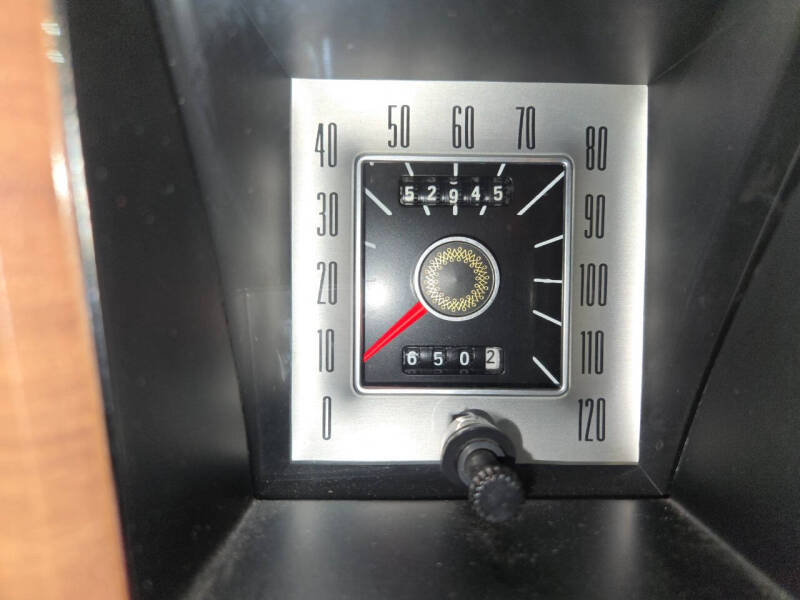 1976 Lincoln Mark IV