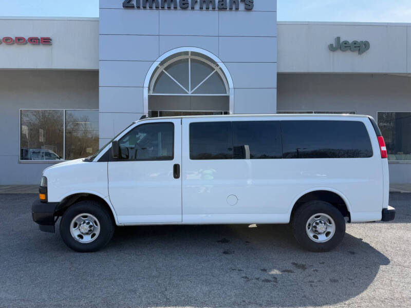 2022 Chevrolet Express 3500