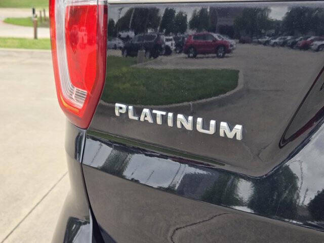 2017 Ford Explorer Platinum