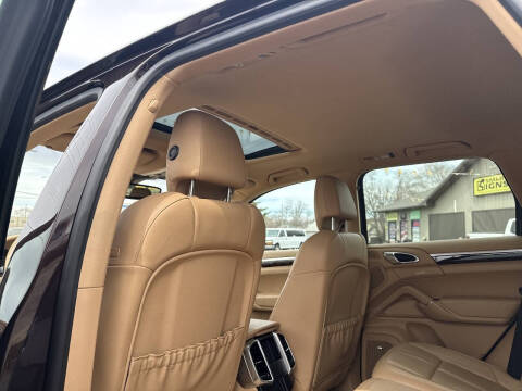 2014 Porsche Cayenne S