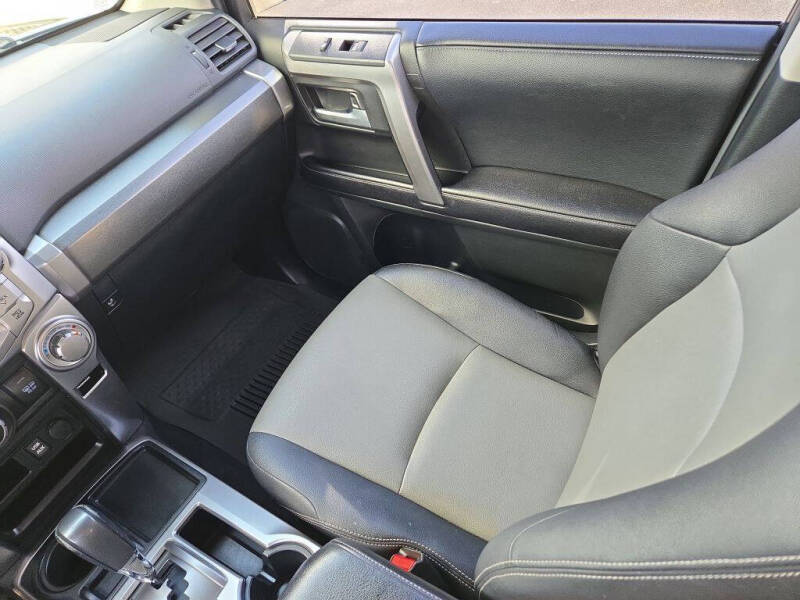 2016 Toyota 4Runner SR5