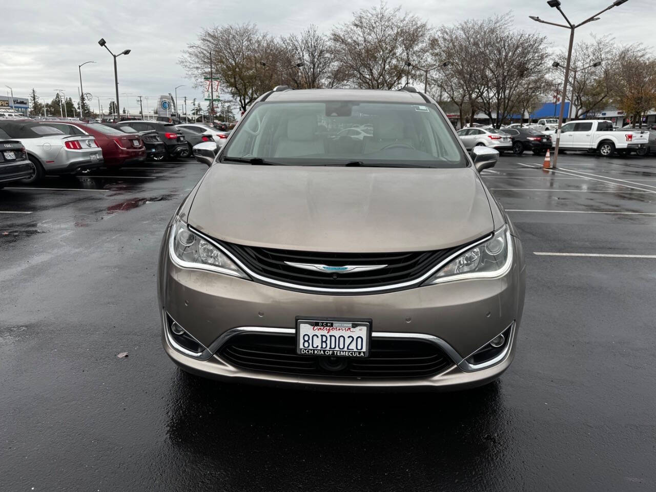 2018 Chrysler Pacifica Hybrid for sale at Cars To Go in Sacramento, CA